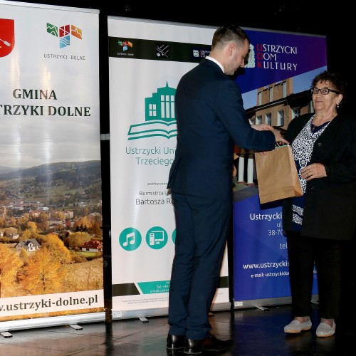 Inauguracja Ustrzyckiego Uniwersytetu Trzeciego Wieku